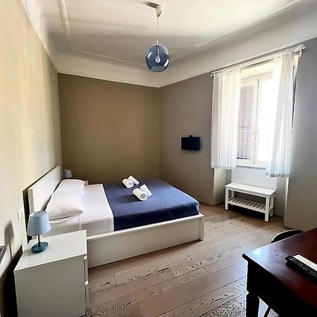 ローマLa Casa Di Piero In Via Ottavianoアパートメント エクステリア 写真